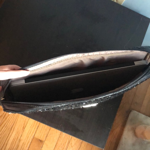 Computer case - Picture 5 of 6